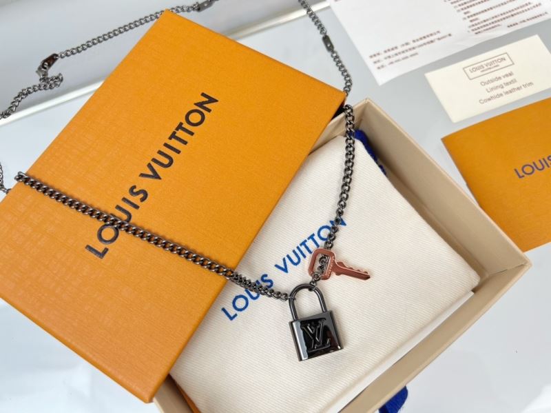 Louis Vuitton Necklaces